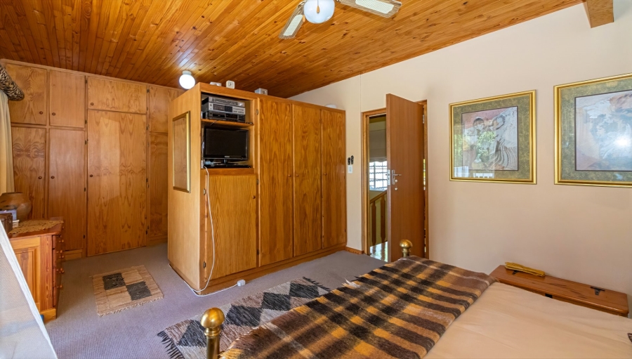 4 Bedroom Property for Sale in Wilgenhof Free State